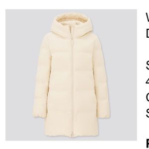 Uniqlo WOMEN SEAMLESS DOWN SHORT COAT